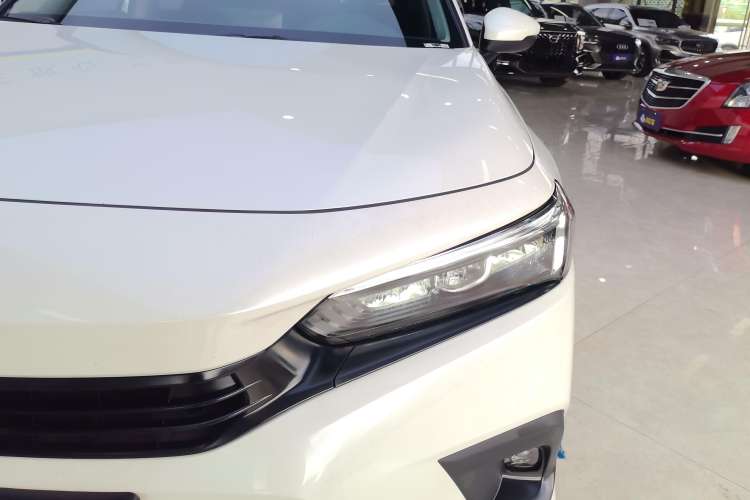 Used Honda Civic 2023 240TURBO CVT Dynamic Edition
