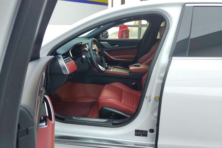 Used Jaguar XFL 2022 XFL 2.0T P250 Two-Wheel-Drive Elite Sport Edition
