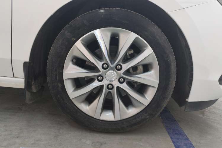 Used Buick GL6 2021 323T Mild Hybrid Connect Luxury Model
