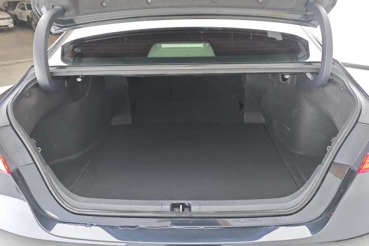 Used Toyota Camry 2021 Dual-Motor 2.5HG Luxury Edition
