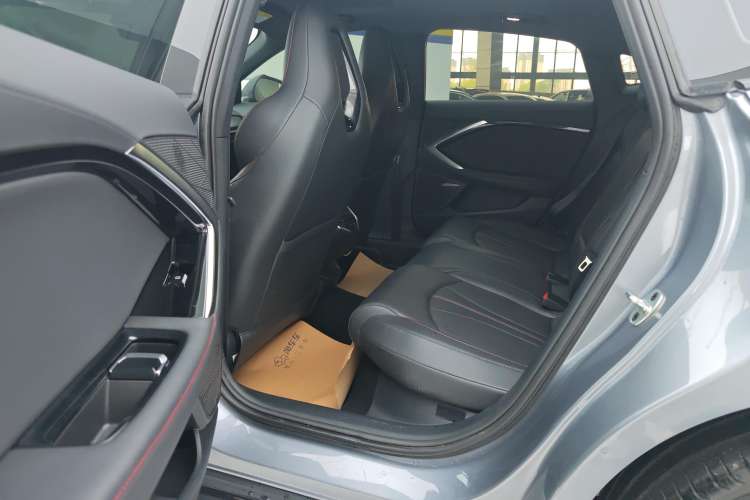 Used MG 7 2023 2.0T Automatic Hunter Luxury Edition
