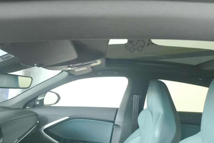 Used MG 7 2023 2.0T Automatic Trophy+ Ignition Glory Edition
