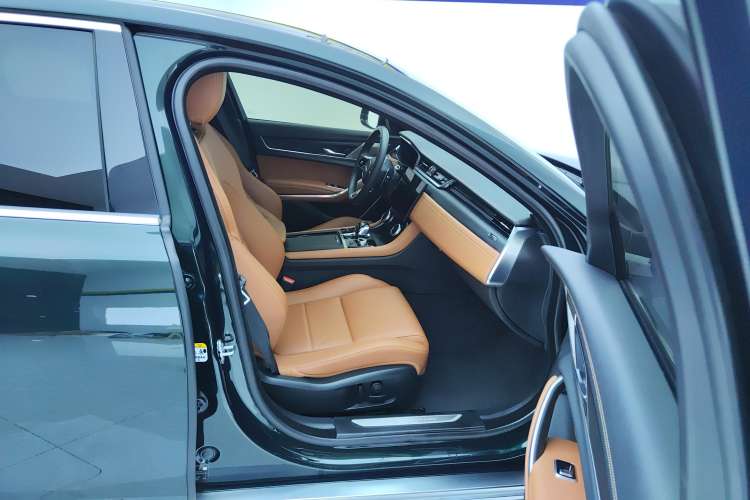 Used Jaguar XFL 2023 XFL 2.0T P250 Two-Wheel-Drive Elite Sport Edition
