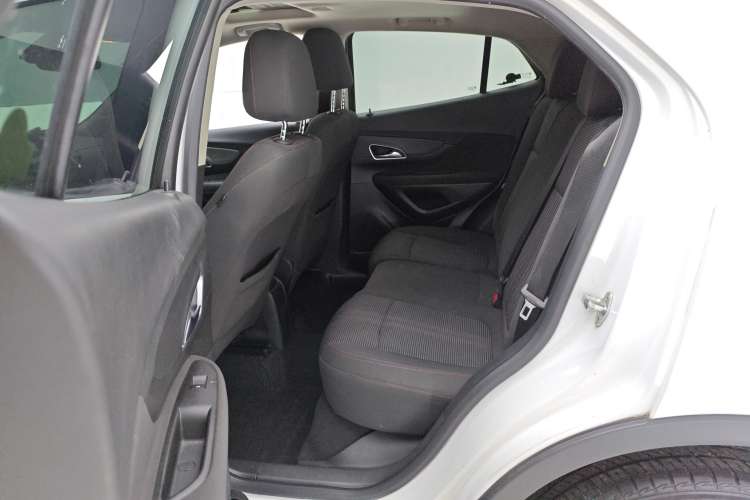 Used Buick Encore 2015 1.4T Automatic Two-Wheel Drive Urban Elite Version
