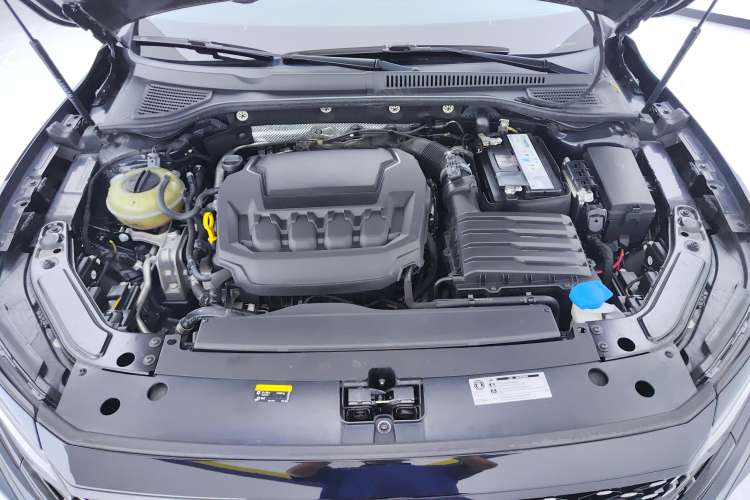 Used Volkswagen Passat 2023 Restyled 330TSI Starry Luxury Edition
