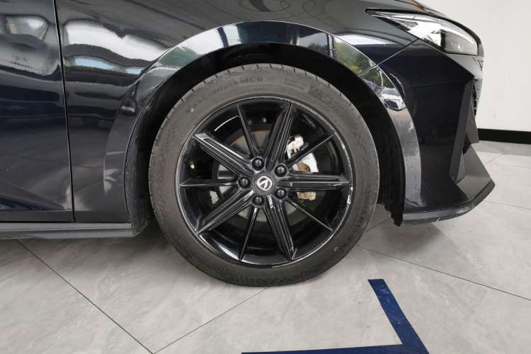 Used Changan UNI-V 2022 1.5T Prestige Version
