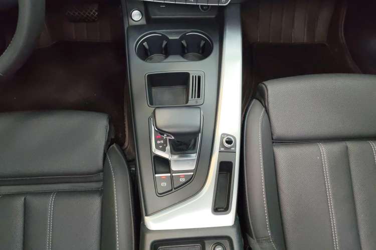 Used Audi A4L 2020 40 TFSI Fashion Dynamic Model
