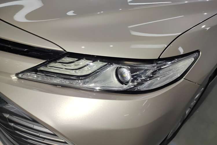 Used Toyota Camry 2019 Revised Version 2.0G Luxury Edition