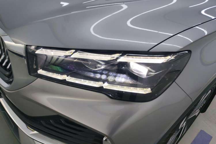 Used Geely Auto Monjaro L 2024 2.0TD High-Power Automatic Two-Wheel Drive Skyline Edition
