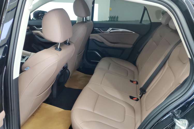 Used Bestune B70 2024 Dragon Edition 1.5T Leading Model
