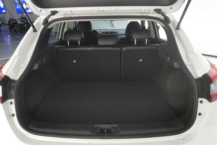 Used Nissan Qashqai 2019 2.0L CVT Luxury Edition
