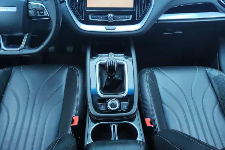 Used Jetour X70 2018 1.5T Manual Smart Drive Edition
