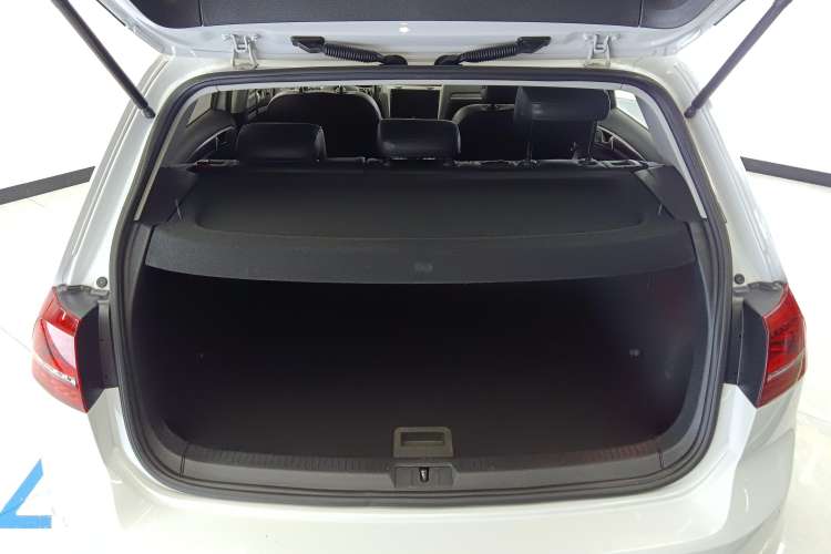 Used Volkswagen Golf 2016 1.6L Automatic Comfort Model
