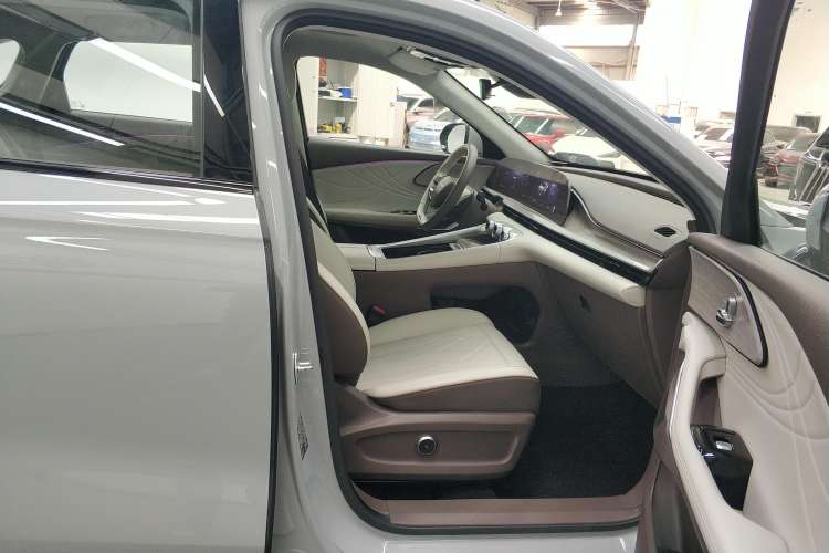 Used  Stellar C-DM 2024 1.5T Long-Range Pro
