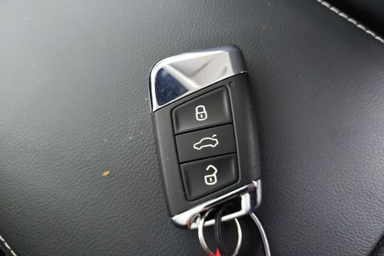 Used Volkswagen Passat 2023 Restyled 330TSI Starry Luxury Edition
