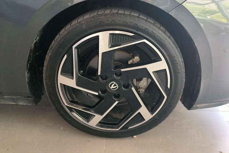 Used Changan Eado DD 2023 Blue Whale NE 1.5T GDI DCT Flagship Model
