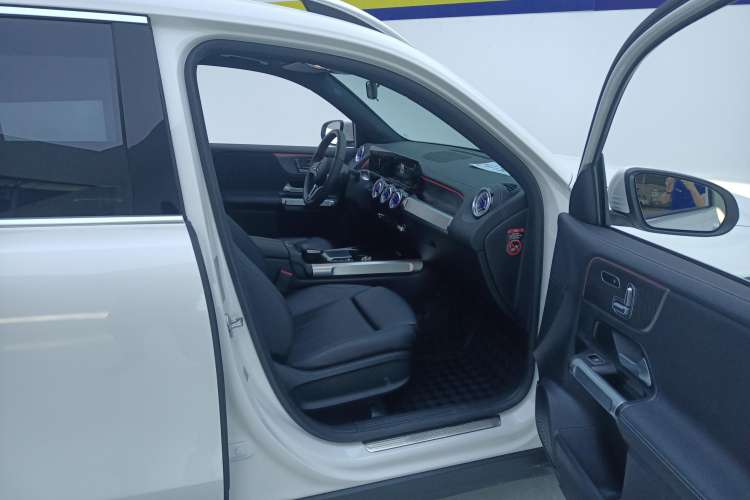 Used Mercedes-Benz GLB 2023 GLB 220 Fashion Model
