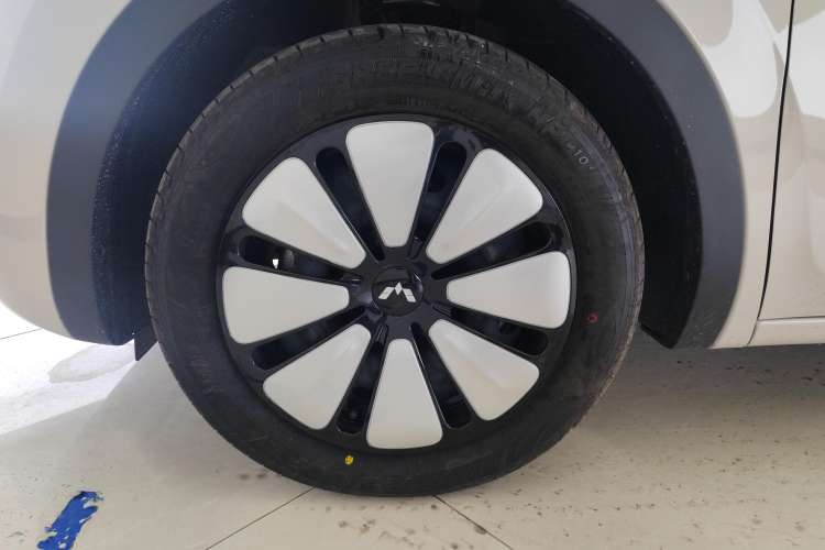 Used Wuling Bingo 2024 333 km Enjoyment Version
