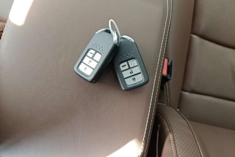 Used Honda Spirior 2017 Hybrid 2.0L Pure Drive Edition
