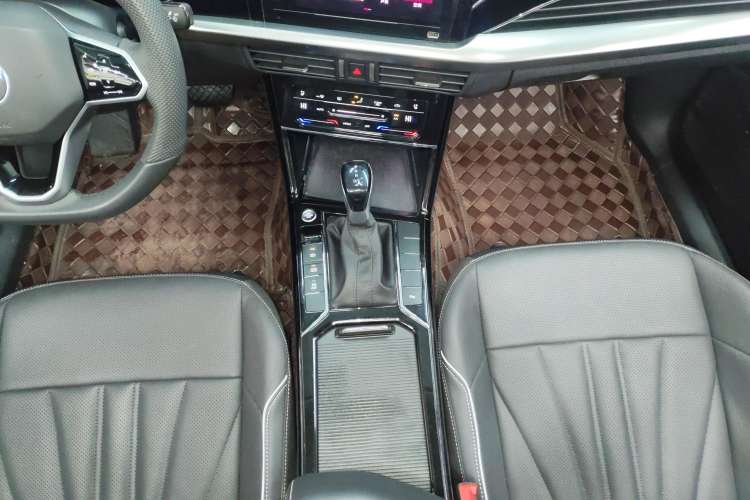 Used Volkswagen Passat 2024 330TSI Starry Elite Edition
