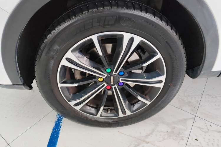 Used Wey VV6 2021 2.0T Two-Wheel Drive Smart Protection+
