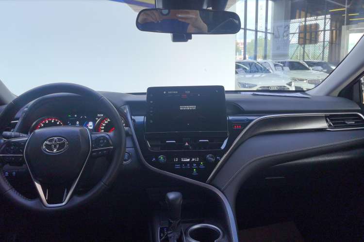 Used Toyota Camry 2021 2.0S FENGSHANG Edition