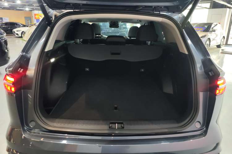 Used Geely Auto Monjaro L 2023 2.0TD High-Power Automatic Two-Wheel Drive Flagship Version