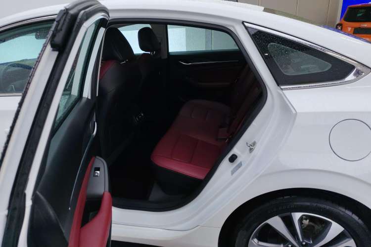 Used Changan Eado 2020 PLUS Blue Whale NE 1.4T GDI DCT Flagship Model
