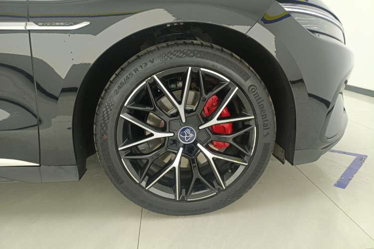 Used BYD Han 2025 DM-i 125KM Prestige Model
