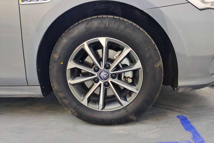 Used BYD Qin PLUS 2024 HONOR Edition DM-i 55KM Leading Model
