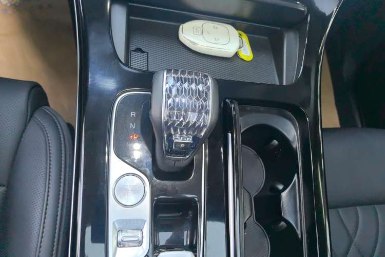 Used GAC Trumpchi M8 2024 Master Series 400T Prestige Edition
