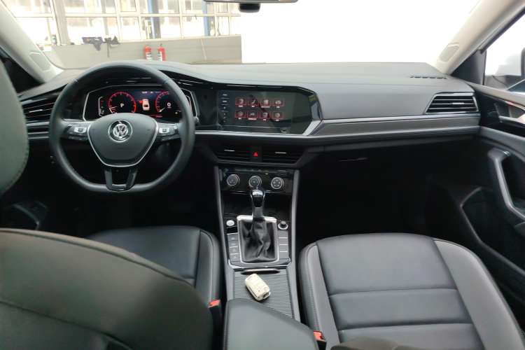 Used Volkswagen Sagitar 2022 280TSI DSG Flyover Edition
