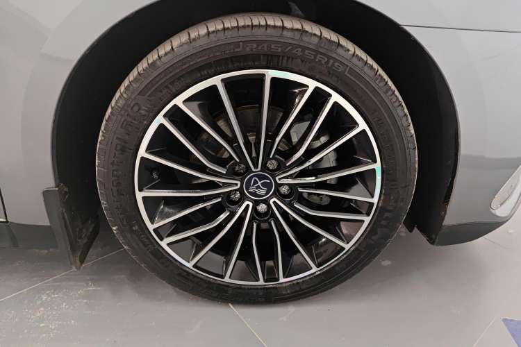 Used BYD Han 2022 DM-i 121KM Prestige Model
