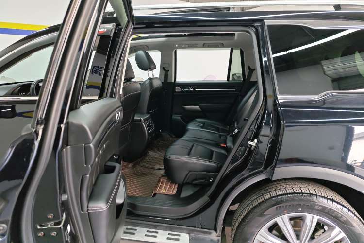 Used GAC Trumpchi GS8 2020 390T Two-Wheel Drive Luxury Smart Connectivity Commemorative Edition (7 Seats)
