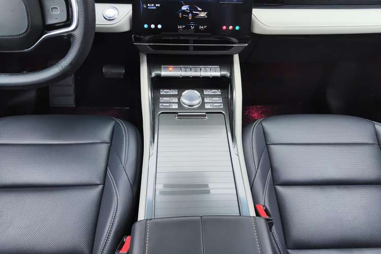 Used Lincoln Nautilus 2023 2.0T Four-Wheel Drive Luxury Edition