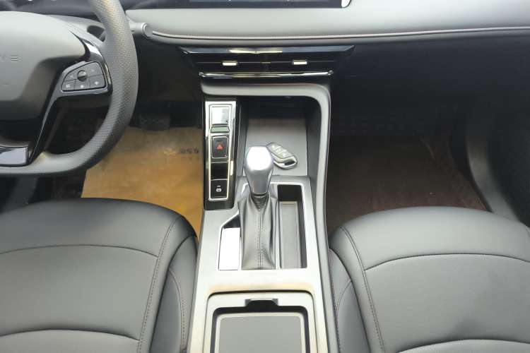 Used Roewe i5 2023 1.5L CVT Luxury Edition