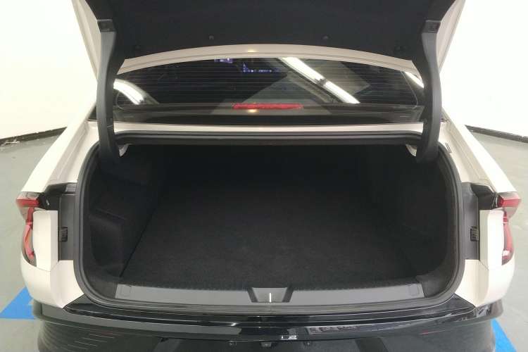 Used Wuling Xingguang 2023 150 Advanced Edition
