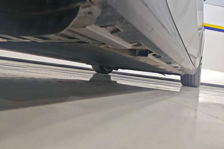 Used  E8 2024 550 km Range Rear-Drive MAX
