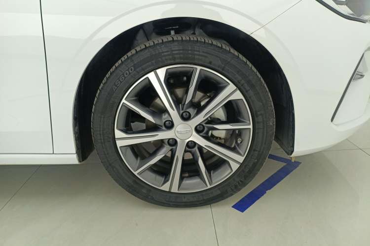 Used Geely Auto Emgrand 2023 4th Generation Champion Edition 1.5L CVT Prestige Model
