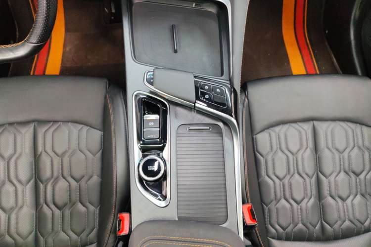 Used Changan UNI-T 2022 1.5T Prestige Version
