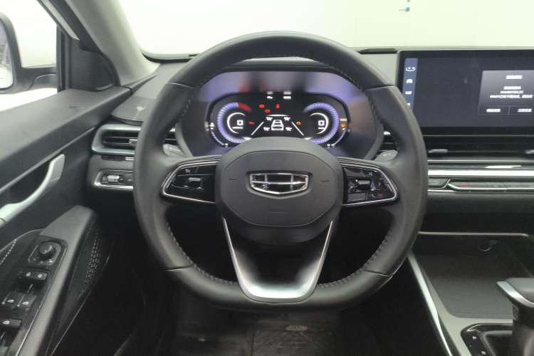 Used Geely Auto Emgrand 2023 4th Generation Champion Edition 1.5L CVT Prestige Model
