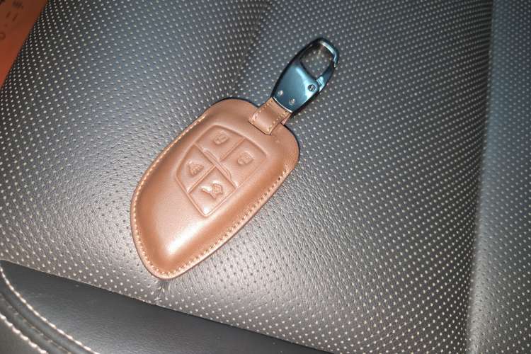 Used Buick Envision 2022 Encore Plus 652T Five-Seat Luxury Model
