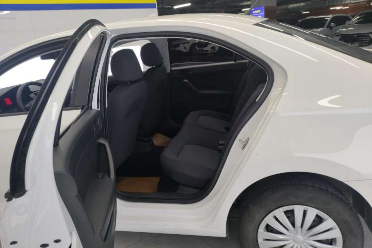 Used Volkswagen Santana 2021 1.5L Automatic Fashion Edition
