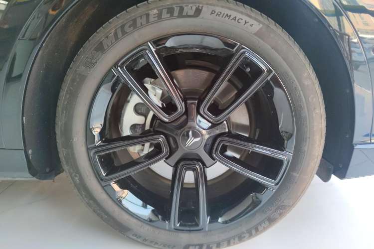 Used VOYAH FREE 2024 Ultra-Long Range Intelligent Driving Version
