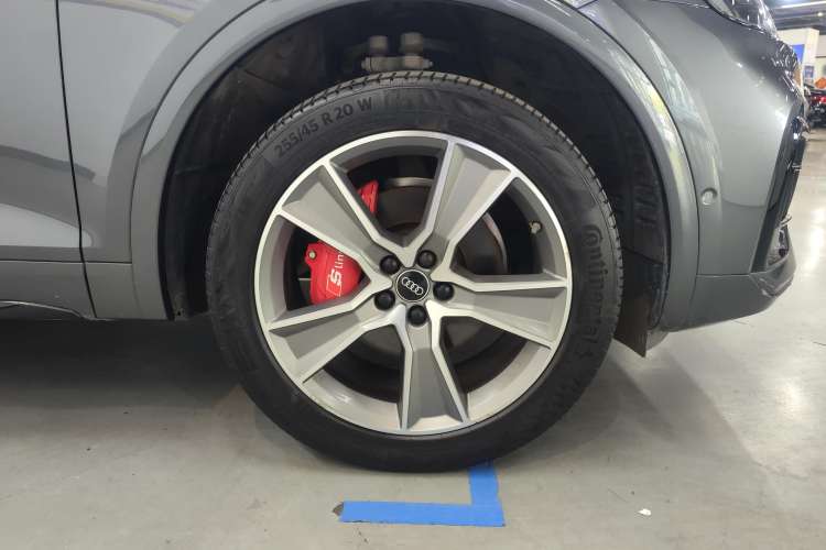 Used Audi Q5L 2022 45T Luxury Dynamic Model
