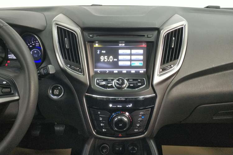 Used Changan CS75 2014 2.0L Manual Leading Version China IV Standard
