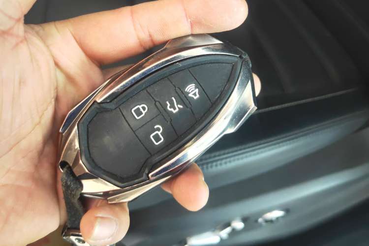 Used Beijing Auto BJ40 2019 2.3T Automatic Four-Wheel Drive Ring the Tower Champion Edition China VI
