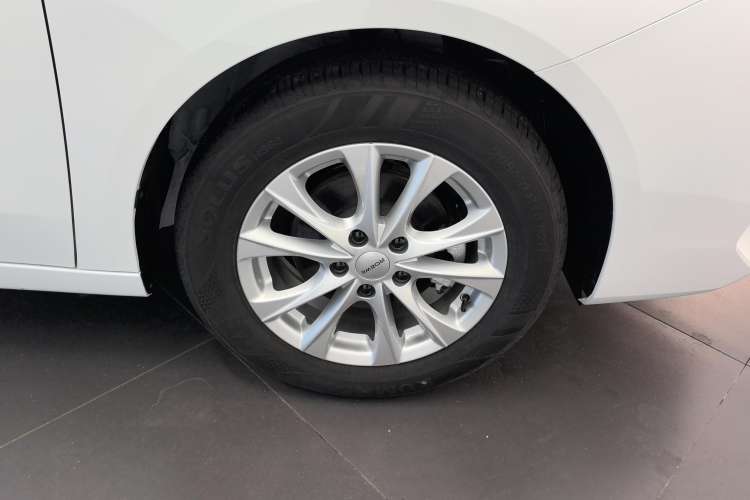 Used Roewe i5 2023 1.5L CVT Luxury Edition
