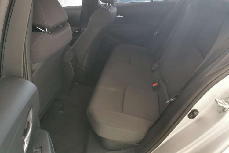 Used Toyota Corolla 2022 Dual-Motor 1.8L E-CVT Pioneer Edition
