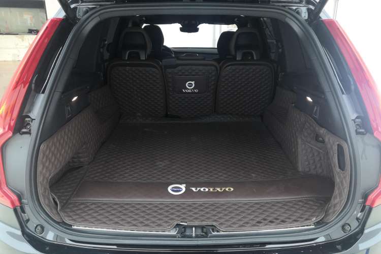 Used Volvo XC90 2023 B5 SmartDrive Luxury Edition 5 Seats
